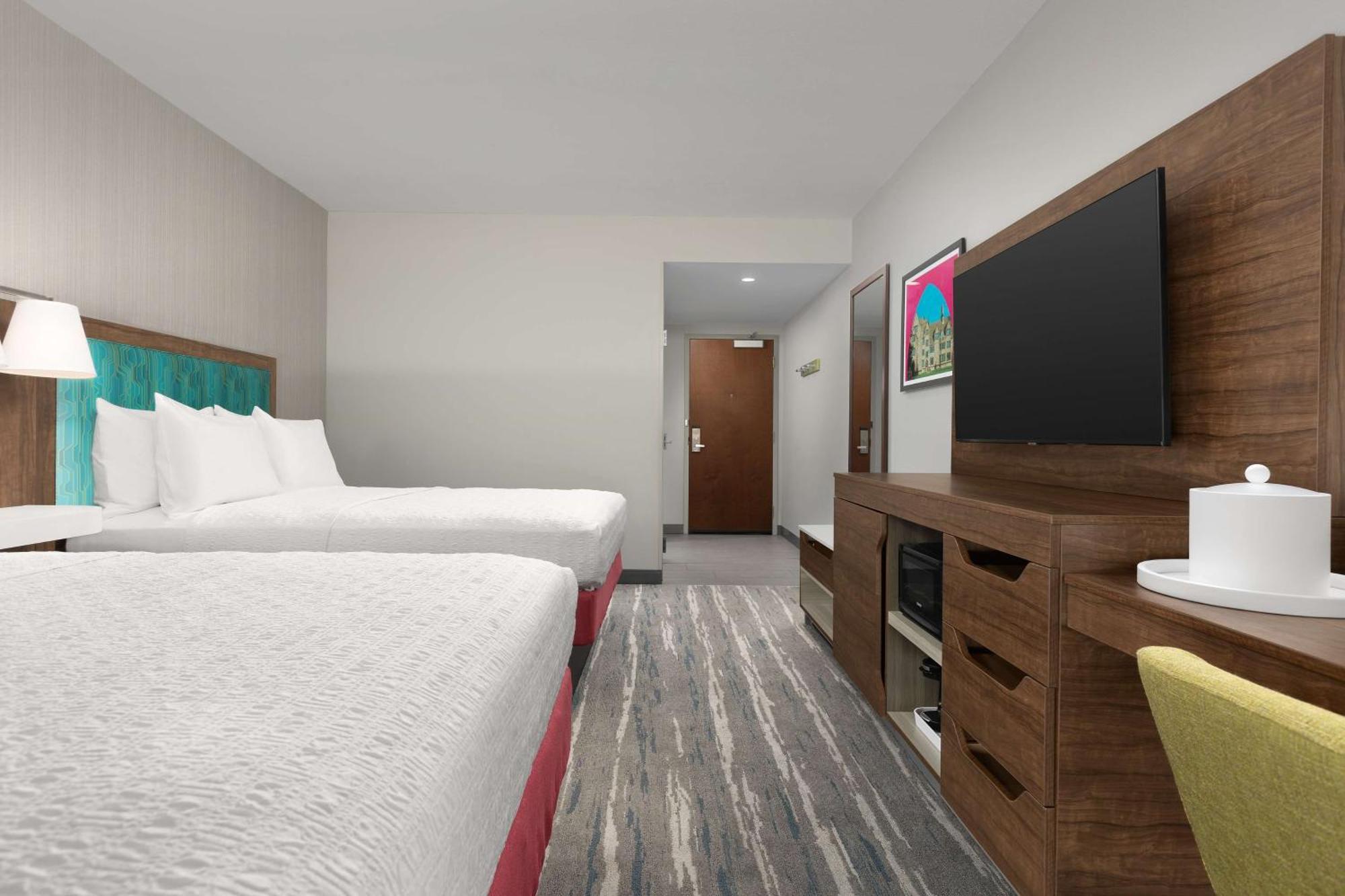 Hampton Inn & Suites Durham University Medical Center Zewnętrze zdjęcie