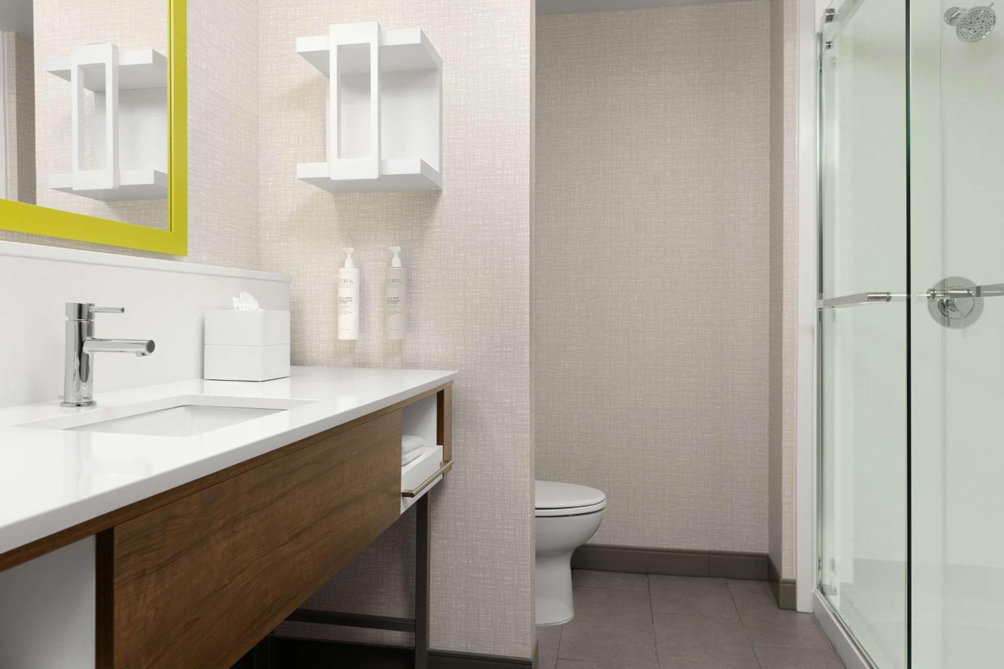 Hampton Inn & Suites Durham University Medical Center Zewnętrze zdjęcie